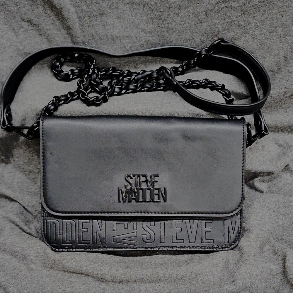 Steve Madden Small Black Logo Crossbody Bag Chain Strap Detachable Zip/Mag